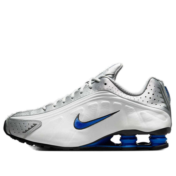 Nike Shox R4 sneaker