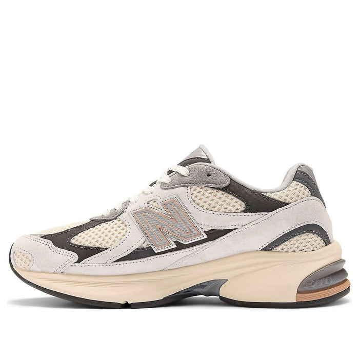 New Balance 2010 sneaker